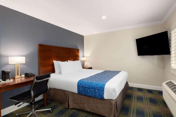 Travelodge by Wyndham by Fisherman's Wharf image 6